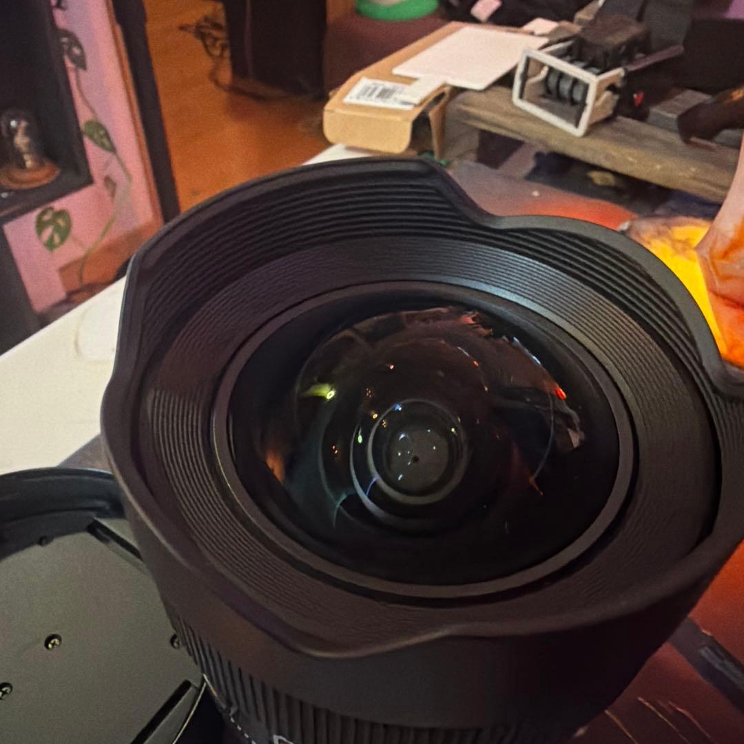 SONY FE 1.8/14 GM レンズ