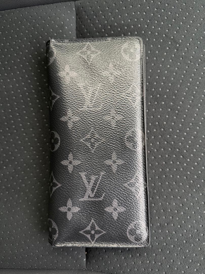 Louis Vuitton モノグラムエクリプス ポルトフォイユブラザ