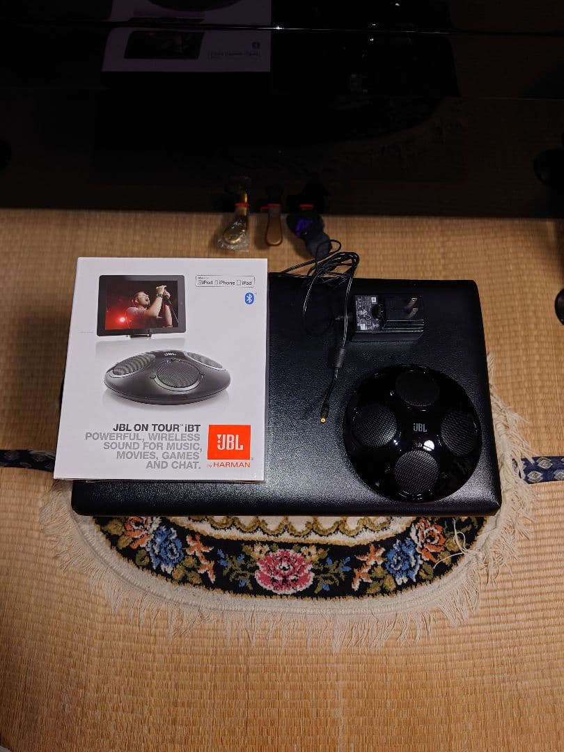 JBLブルーツーススピーカー