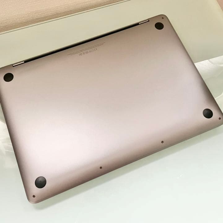 【美品】Apple MacBook Pro 2017 Corei7 箱・充電器付