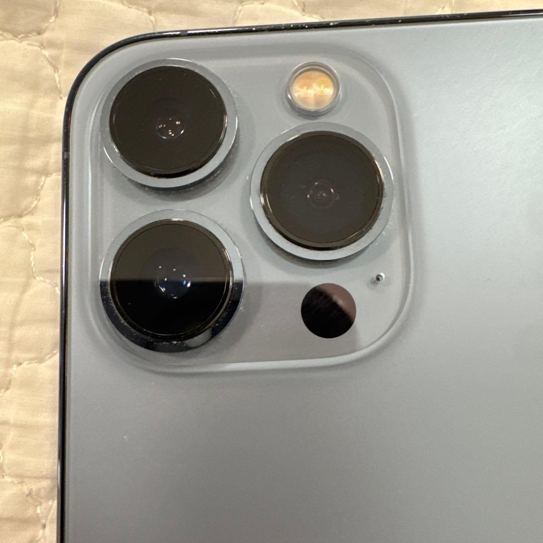 iPhone 13 Pro シエラブルー 256GB SIMフリー 87％