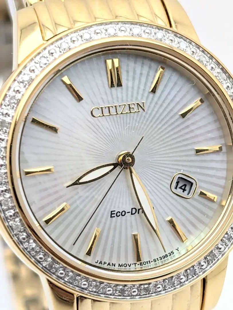 【未使用】CITIZEN シチズン レディース腕時計 ストーンベゼル 白蝶貝