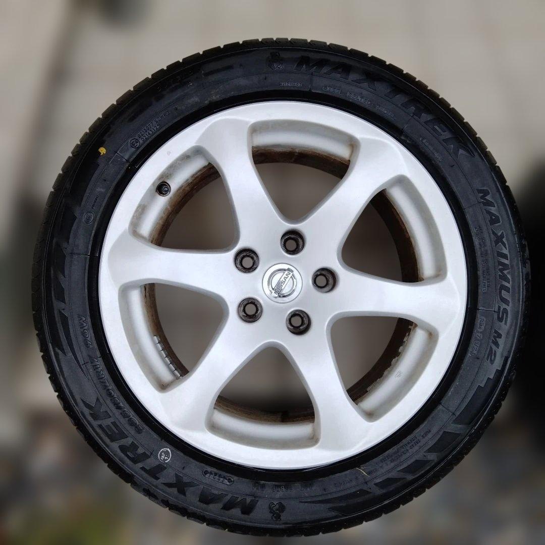 日産17インチ純正ホイール夏タイヤ着き