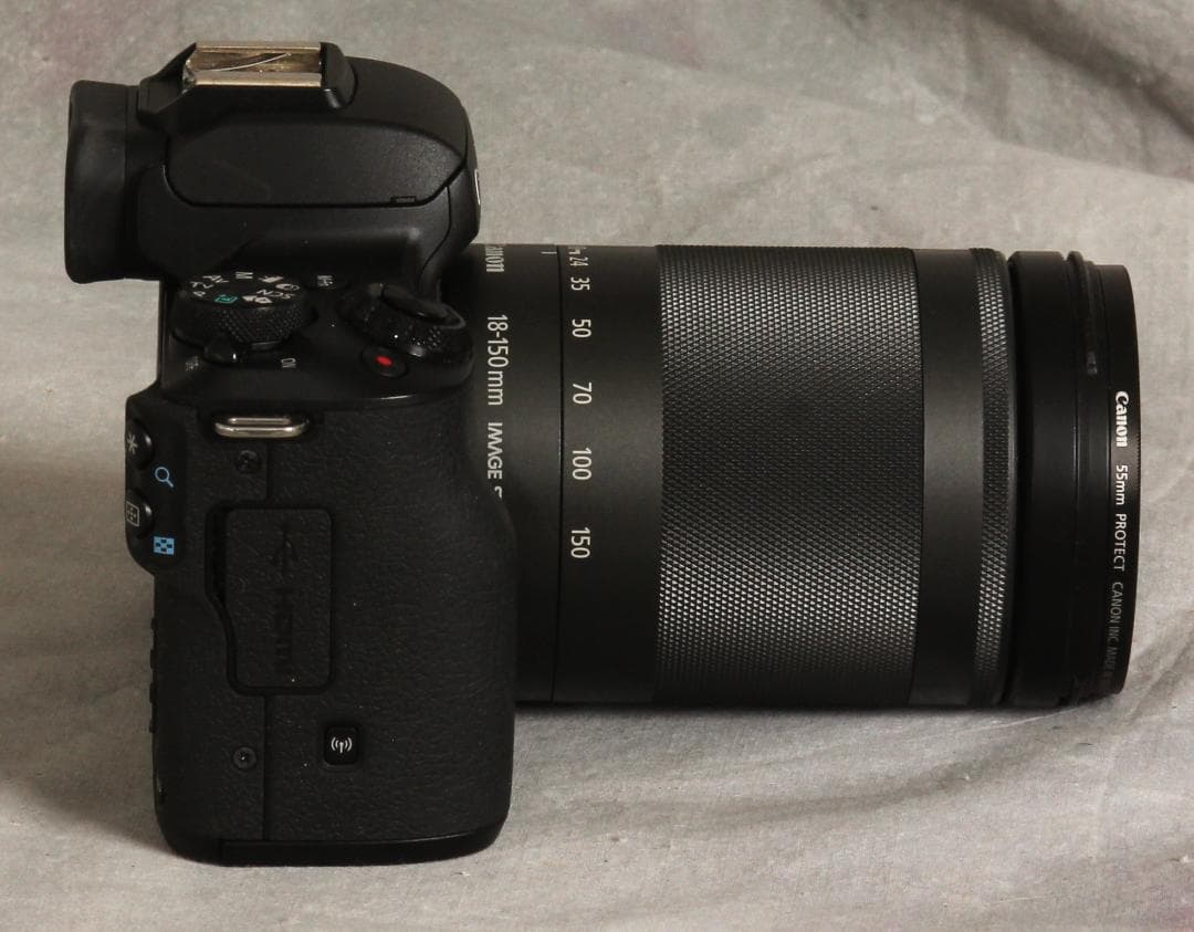 w*。様 Canon EOS Kiss M2 + 18-150mmレンズ付(ri