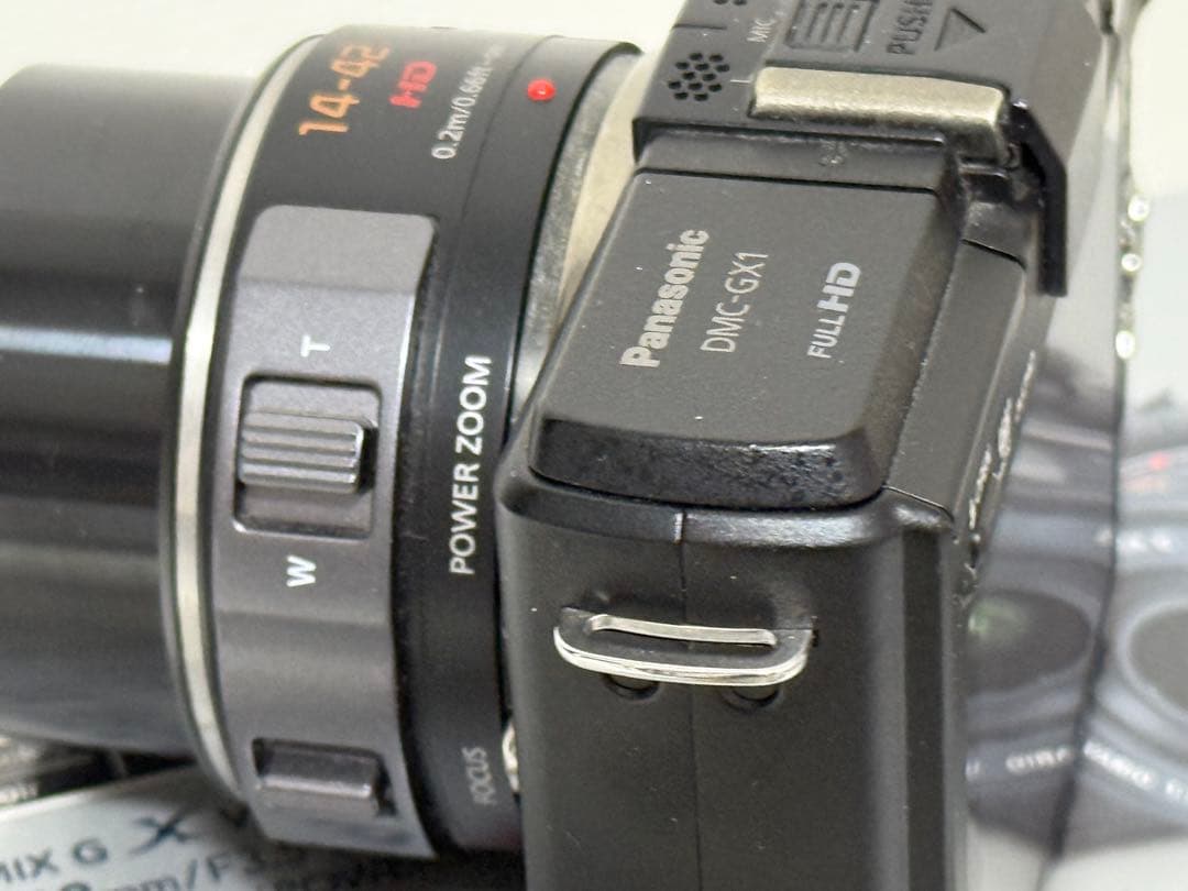 LUMIX GX1 ミラーレス一眼カメラ