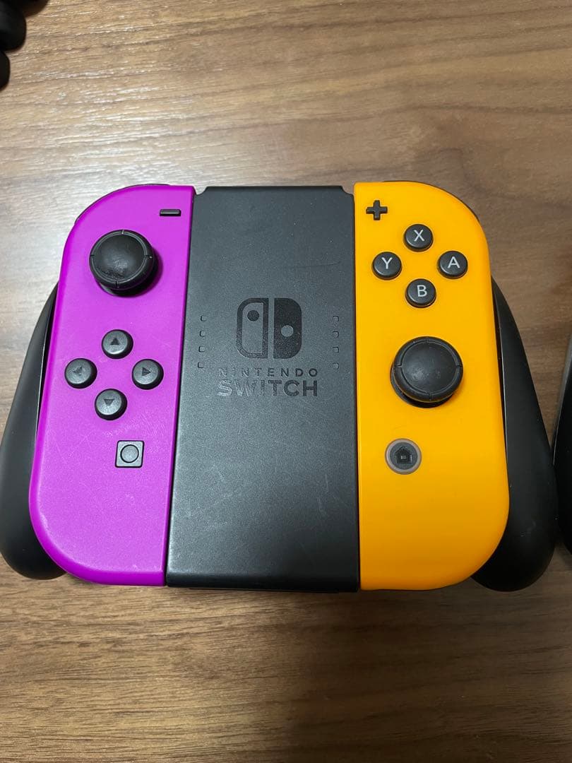 ぺ*け様 Nintendo Switch 本体 ゲームソフト２つ付き