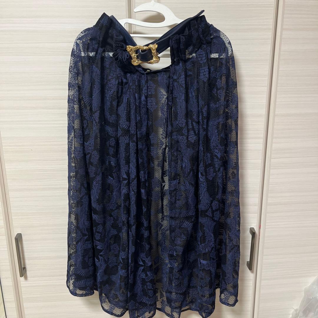 ハザマ　ha | za | ma 窓辺でそよぐカーテンヴェールのレザーベルト