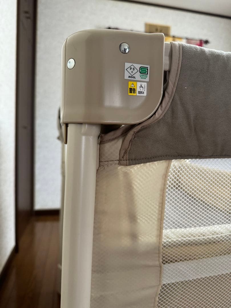 あ*ば様 美品Aprica 折り畳みミニベビーベッド ココネルエアー シュークリ