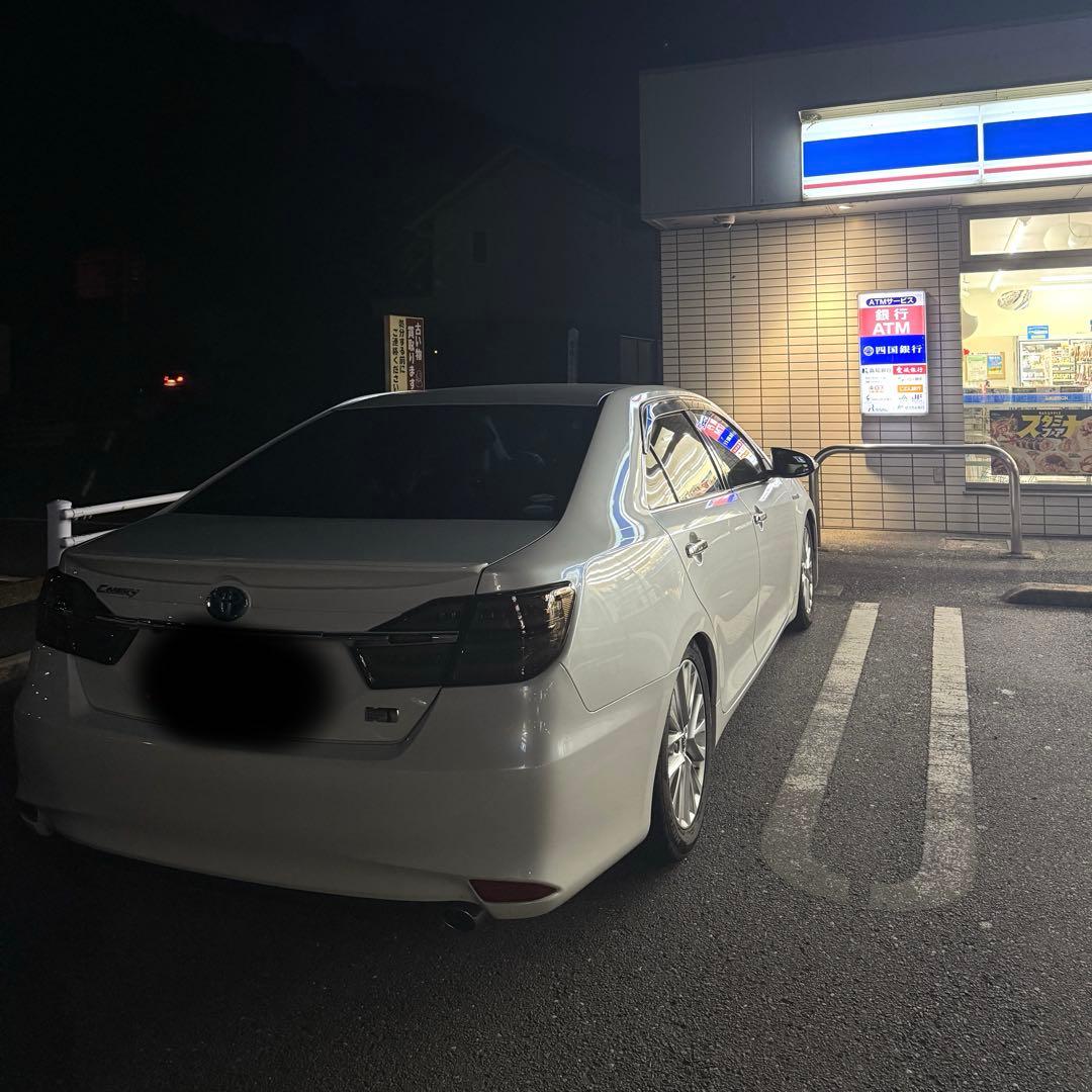 カムリ50 後期　社外テールランプ