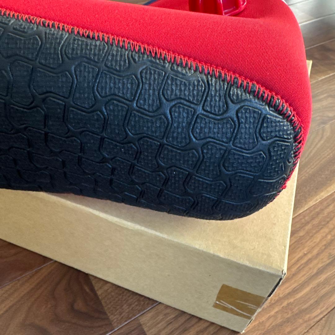 未開封 CLOZ 赤 やわらか湯たんぽ　ロング Sサイズ　足用底付き