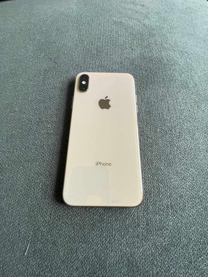 iPhone xs 256GB docomo端末