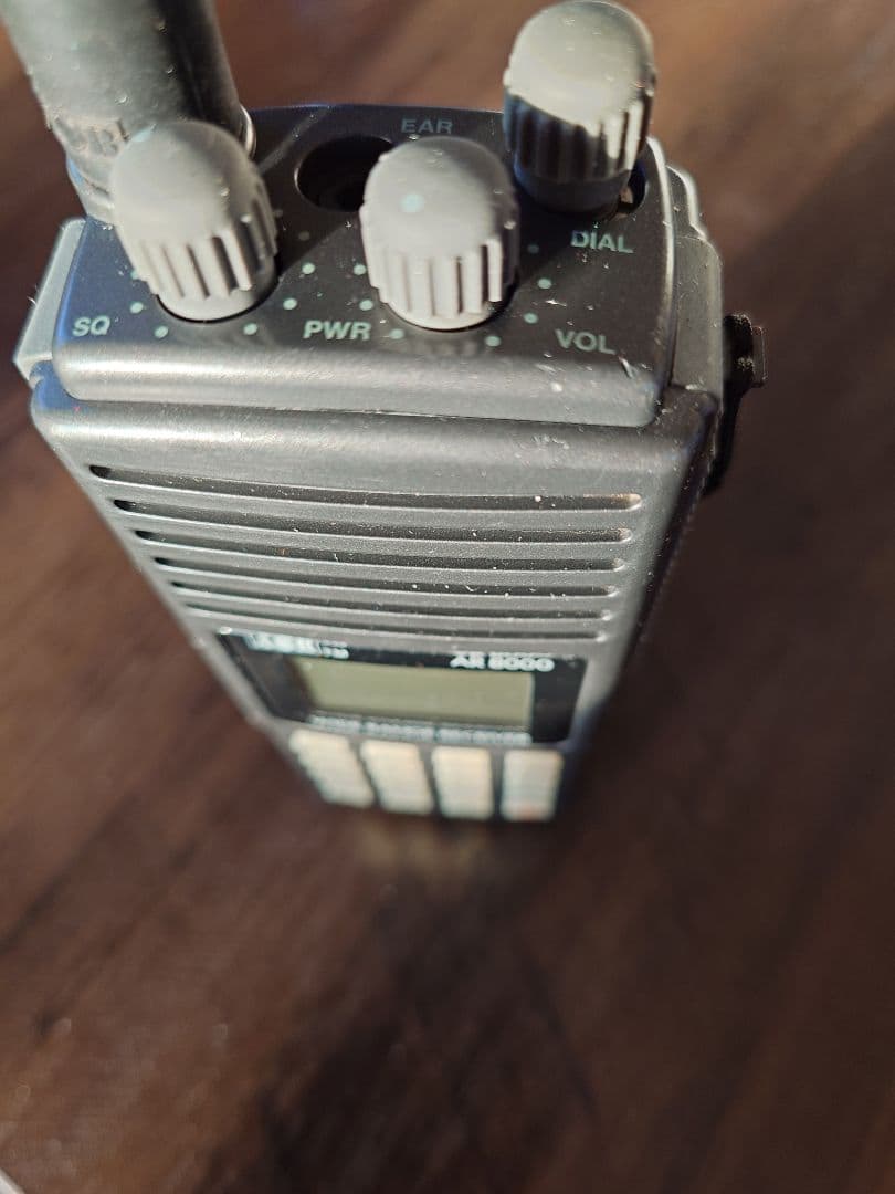 AOR　　AR-8000 ワイドレンジ受信機