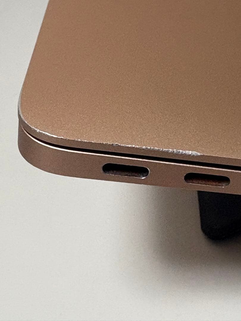 Apple MacBook Air 10 M1モデル 8G 256G ゴールド