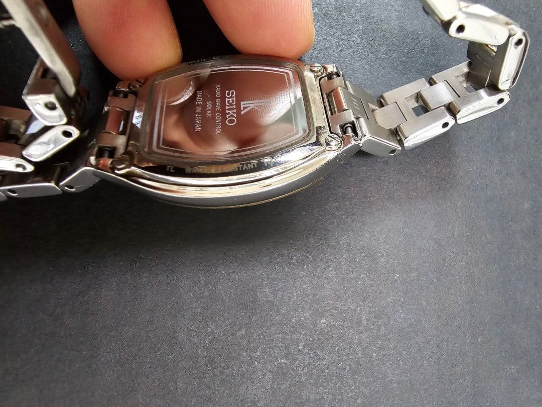 セイコールキア　ソーラー電波時計