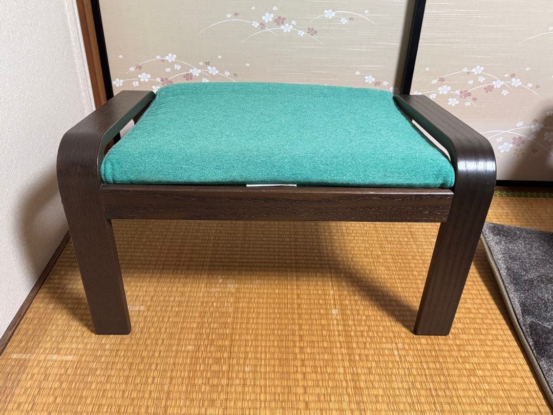 IKEA✩ポエング・オットマンセット