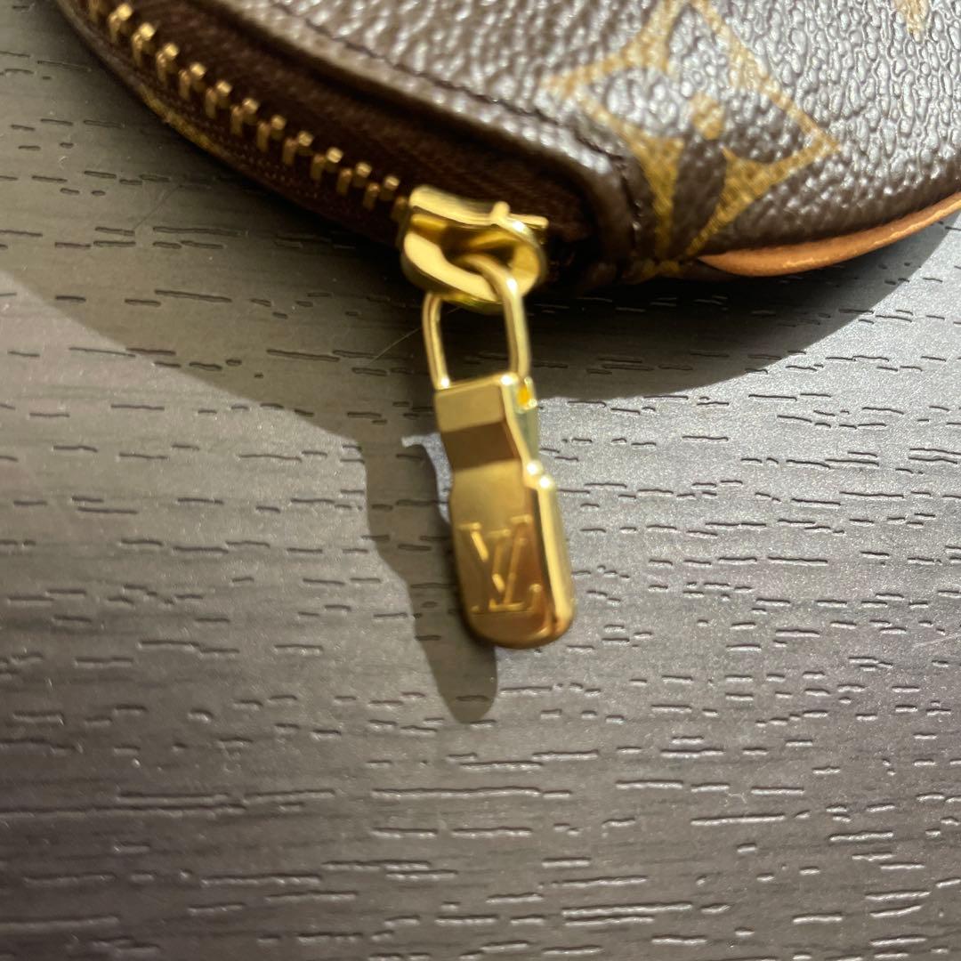 ルイ・ヴィトン 小銭入れ 丸型