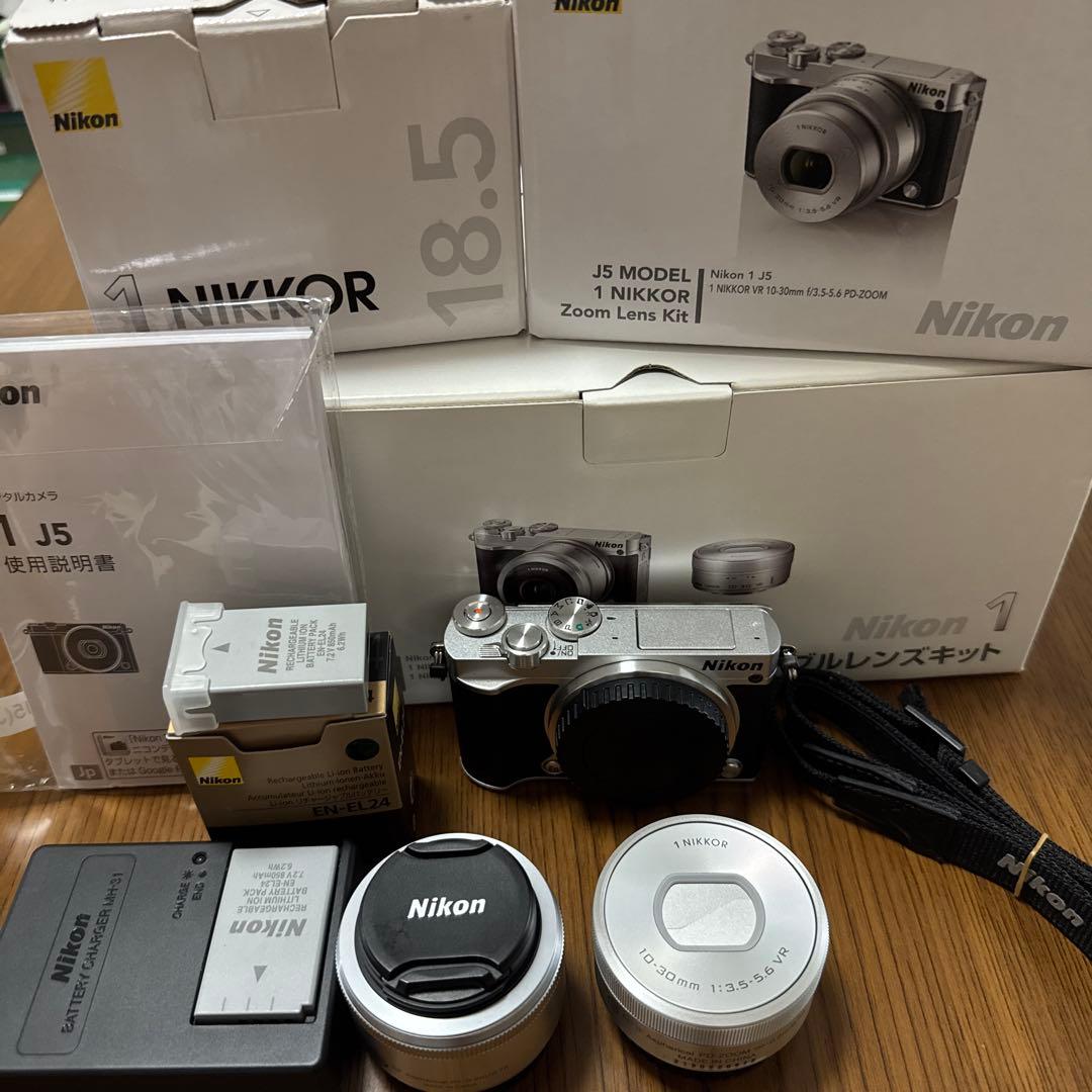 Nikon 1 J5 ダブルレンズキット
