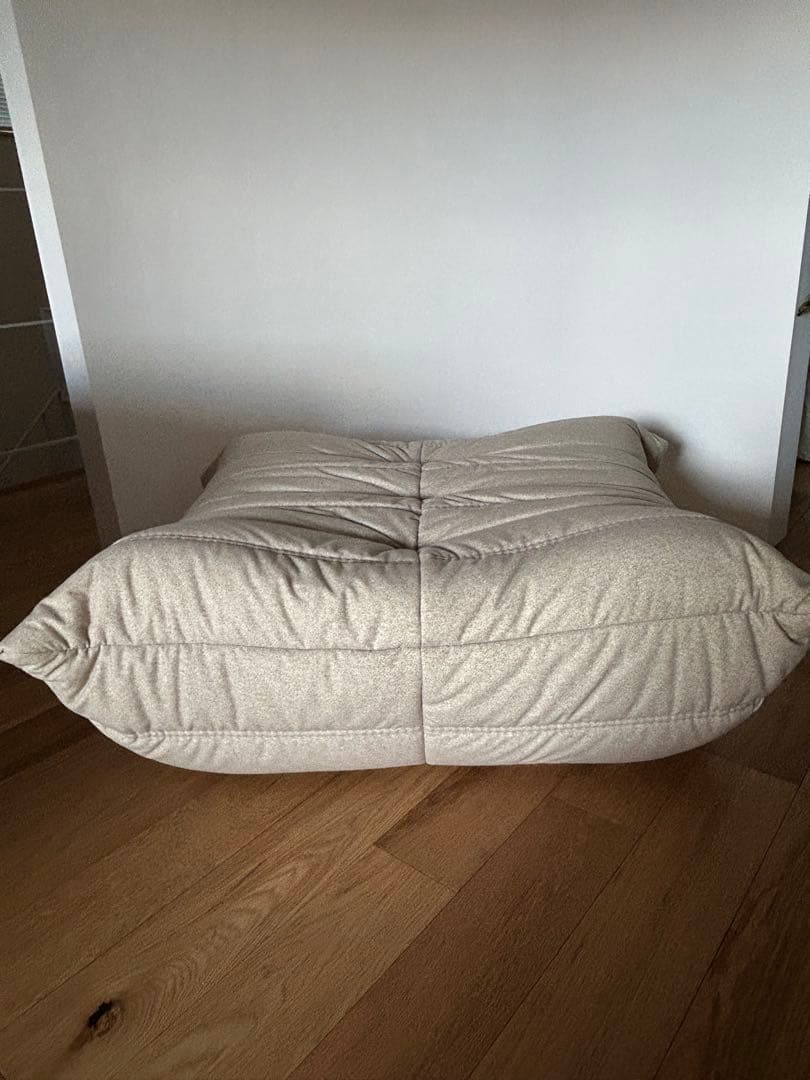 50周年限定生地 リーンロゼ トーゴ パフ ベージュ DENDEN オットマン