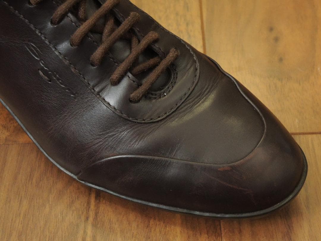 9万円 サントーニ　レザースニーカー　6.5　JP25　一番売れている超定番