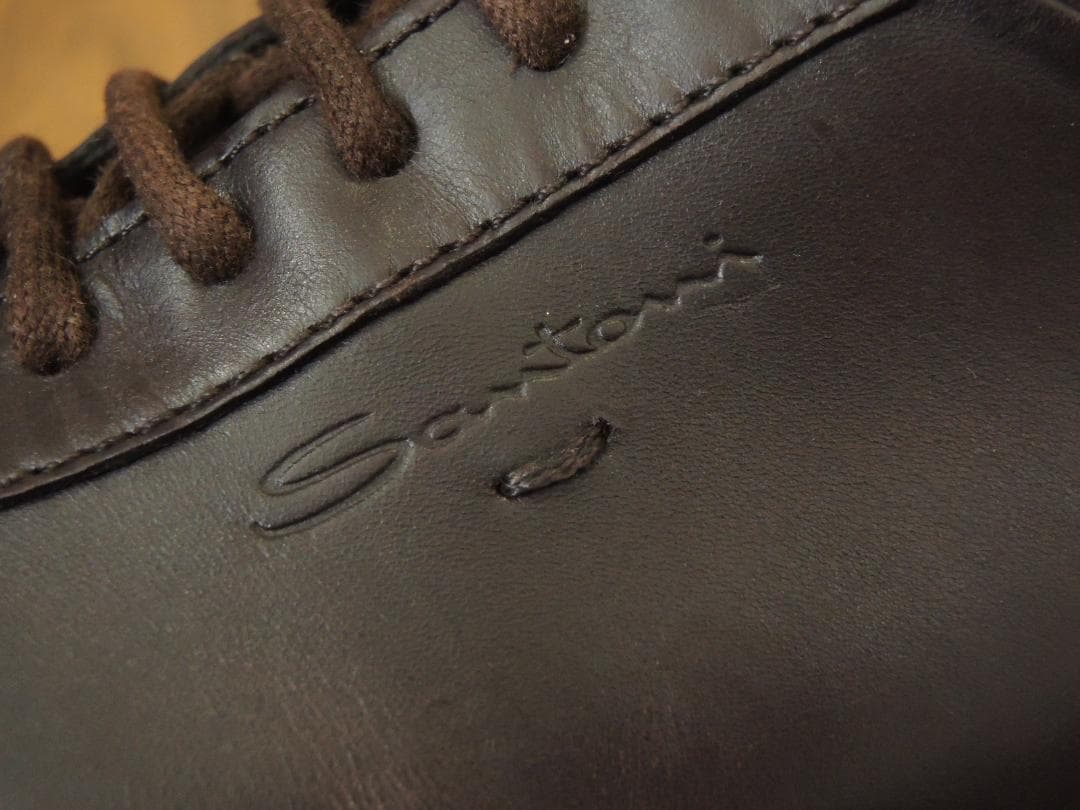 9万円 サントーニ　レザースニーカー　6.5　JP25　一番売れている超定番