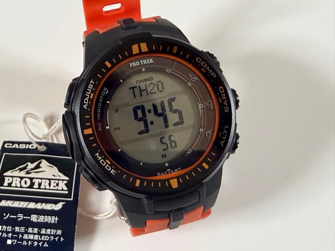 ★未使用・登山★お洒落　カシオ　プロトレック PRW-3000-4JFサーフィン
