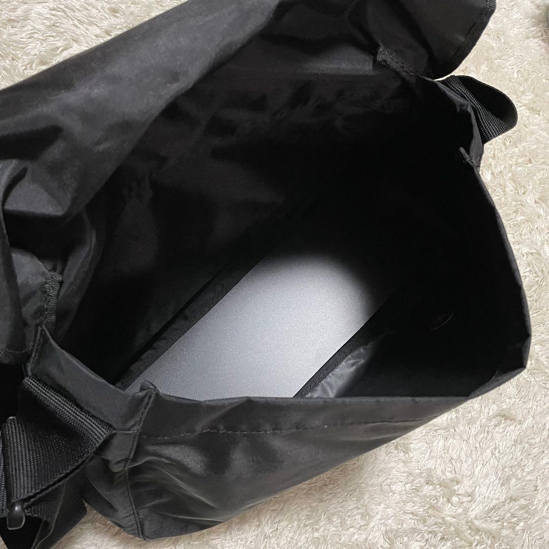 【美品】Herve Chapelier　ショルダーバッグ　黒　メッセンジャー