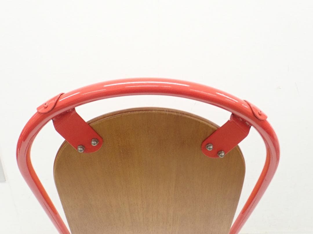 関家具 CRASH GATE/クラッシュゲート スタッキングチェア レッド