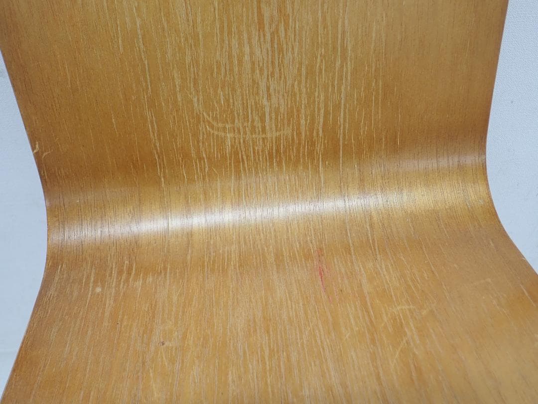 関家具 CRASH GATE/クラッシュゲート スタッキングチェア レッド