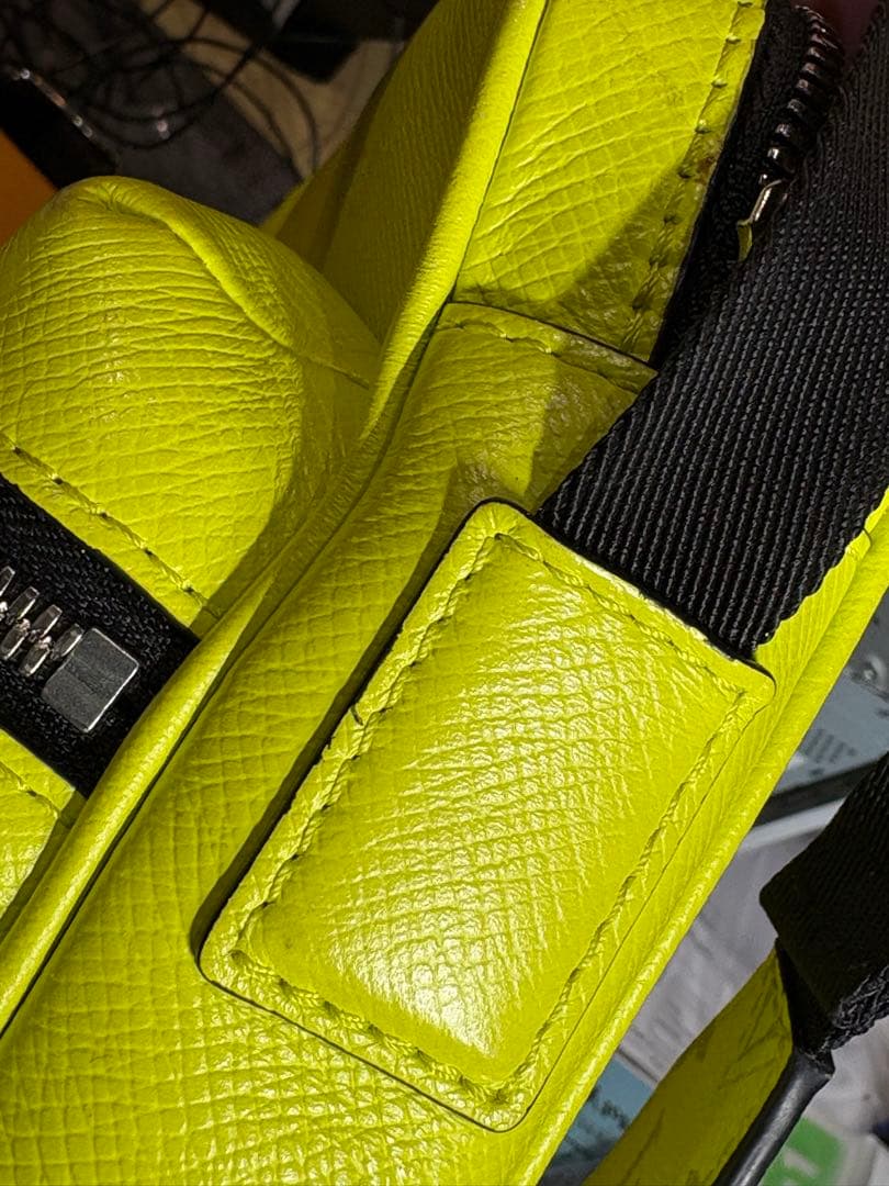 ルイヴィトン　タイガラマ　アウトドアメッセンジャーPM M30239