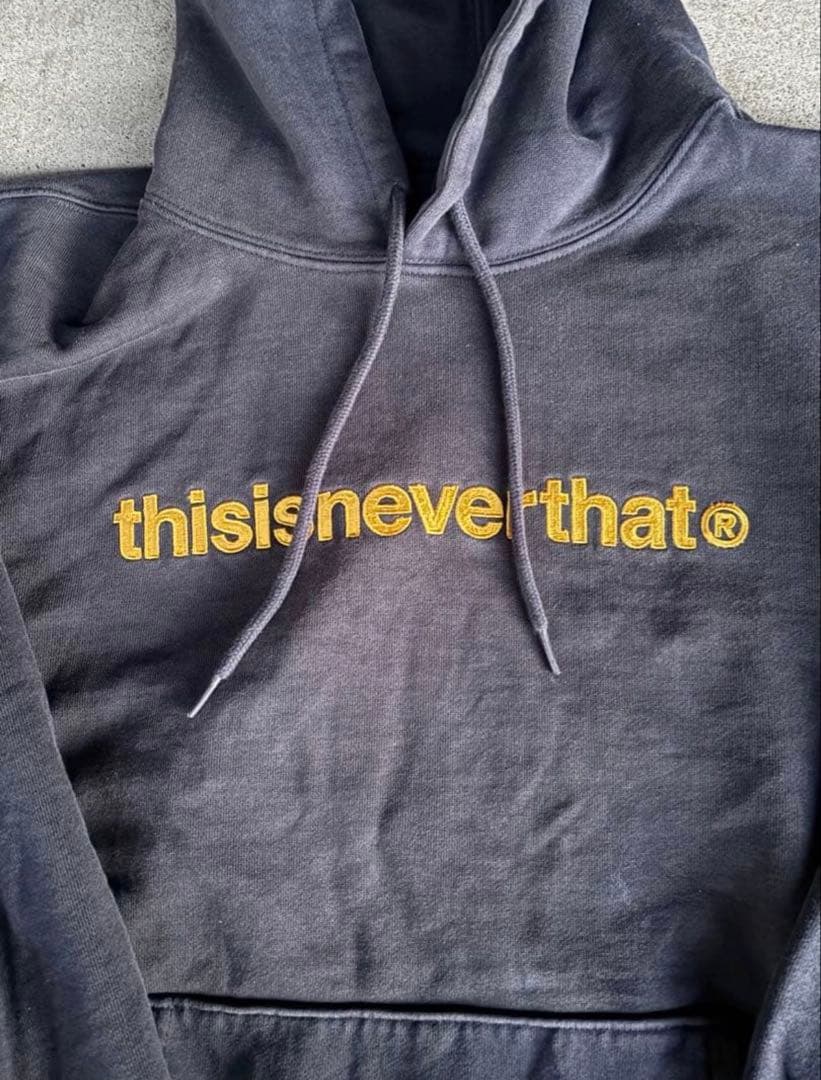 ネバザパーカー　ネイビー