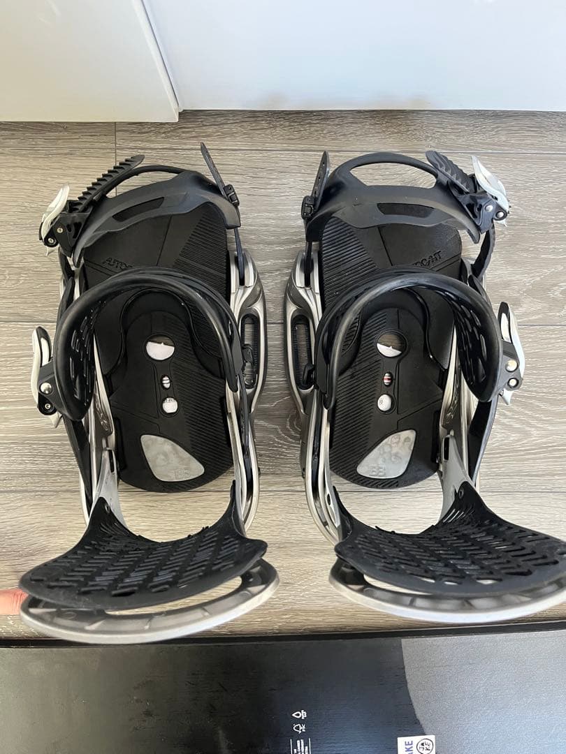 Burton GENESIS EST ビンディング M