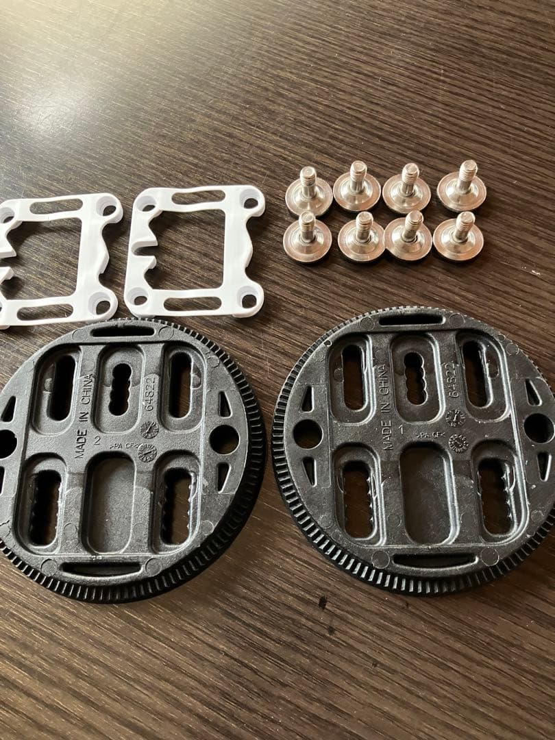 サロモン　ハイランダー Mサイズ　salomon　highlander M