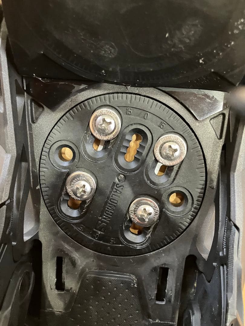 サロモン　ハイランダー Mサイズ　salomon　highlander M