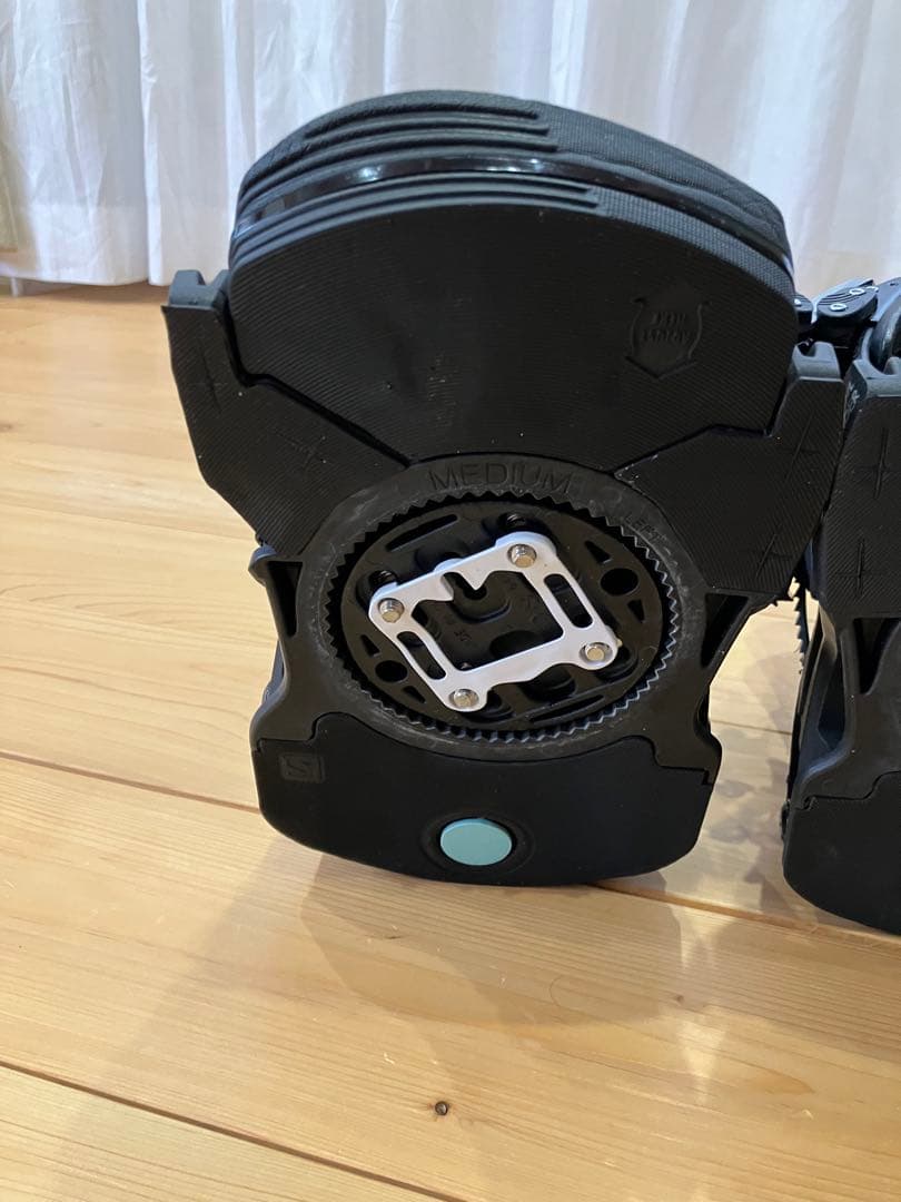 サロモン　ハイランダー Mサイズ　salomon　highlander M