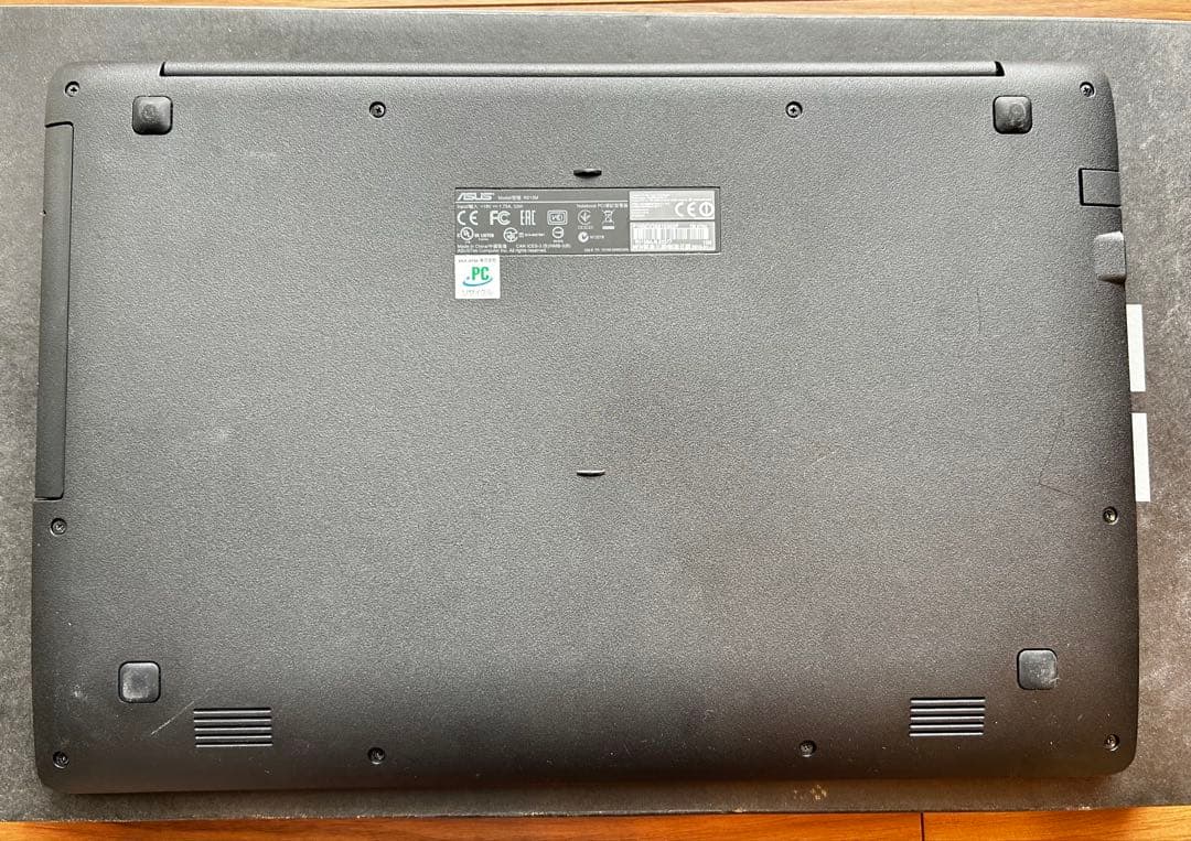 ASUS ノートPC/アダプター・箱付き