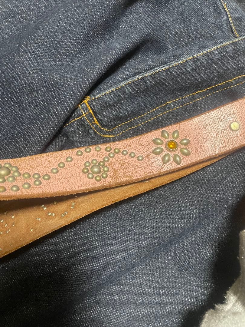 HTC似　レア色　本格スタッズベルト　ピンク