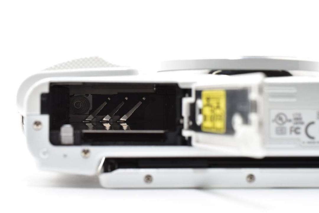 【良品】OLYMPUS PEN Lite E-PL6 【手振れ補正良好】