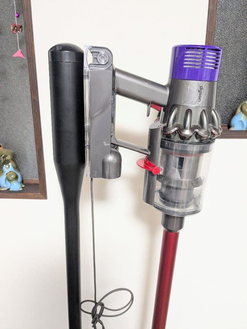 【45分稼働】ダイソン掃除機V10 スタンド付き　⑫