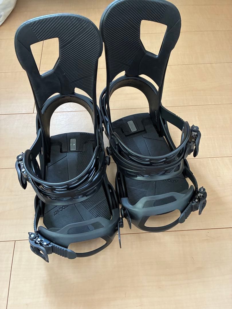 バートン　カーテル　箱無し　Mサイズ