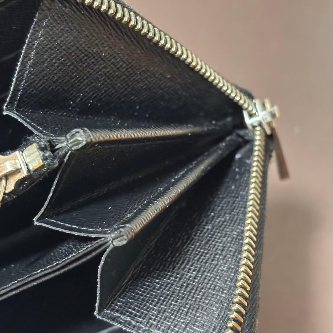 ルイヴィトン エピ ブラック ジッピーウォレット 長財布