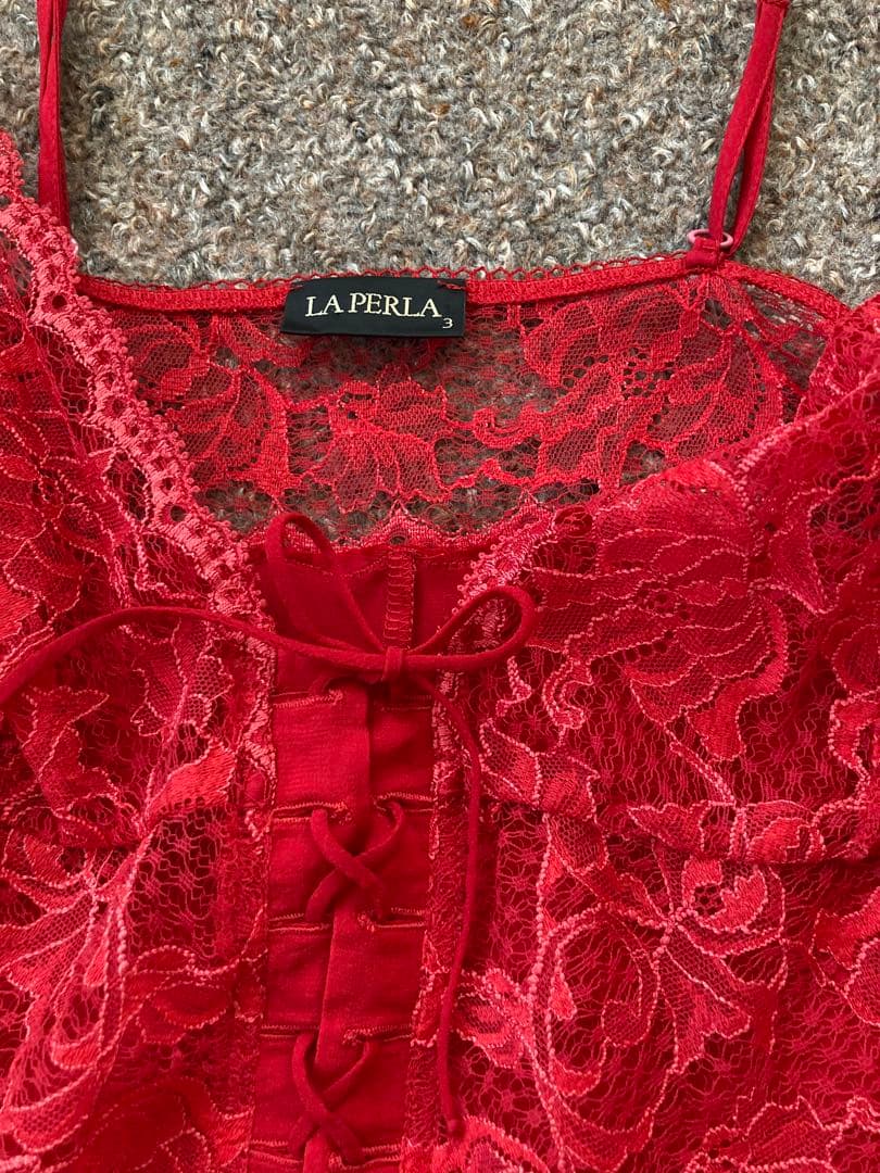 希少ラペルラ　シルクスリップ　レッド