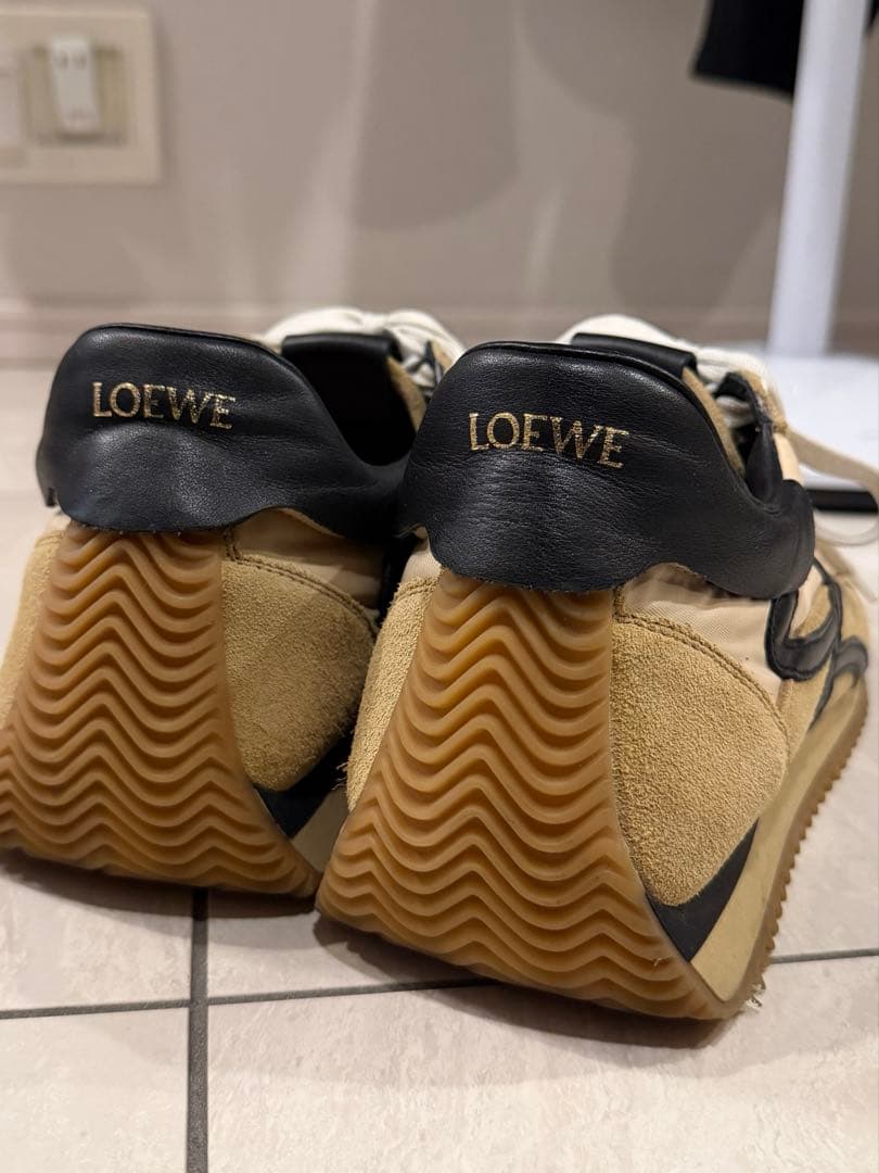 28cm LOEWE フローランナー 箱無し 42