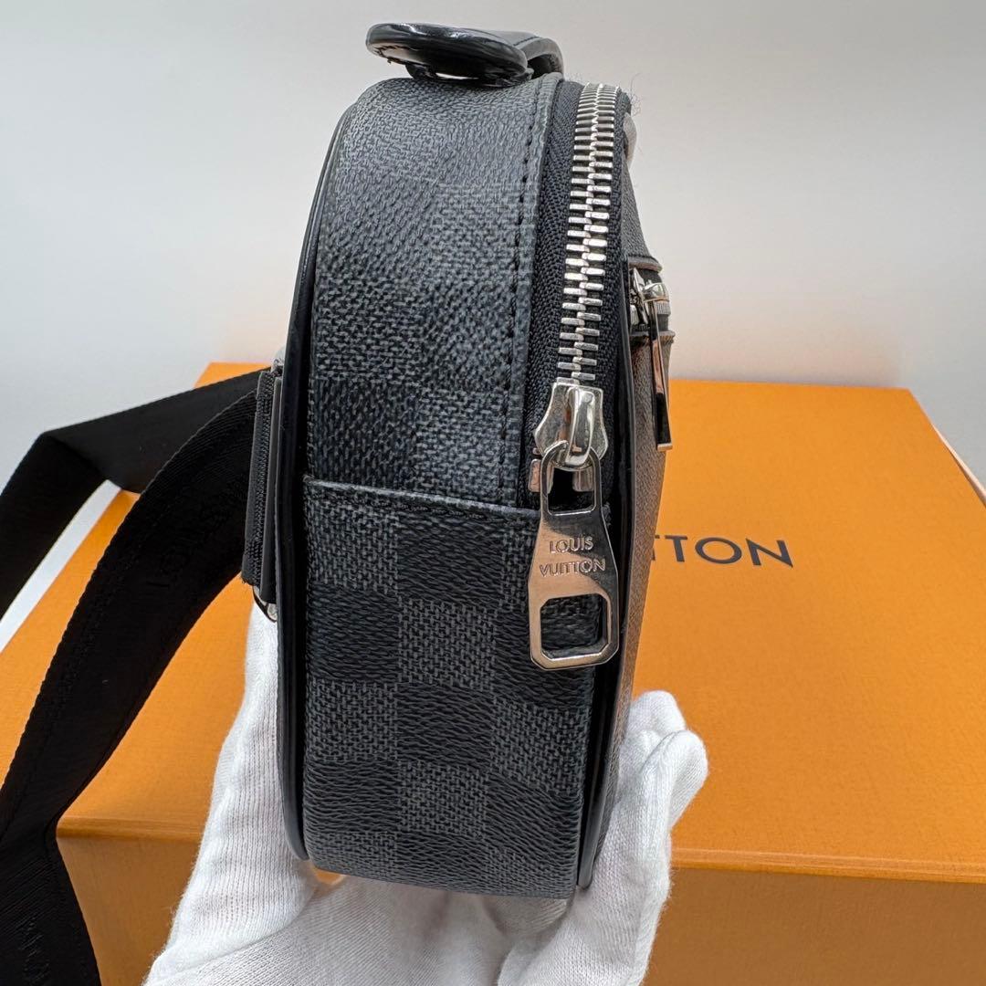 ❣️ルイヴィトン❣️ダミエグラフィット•アンブレール✨バムバックボディバッグ