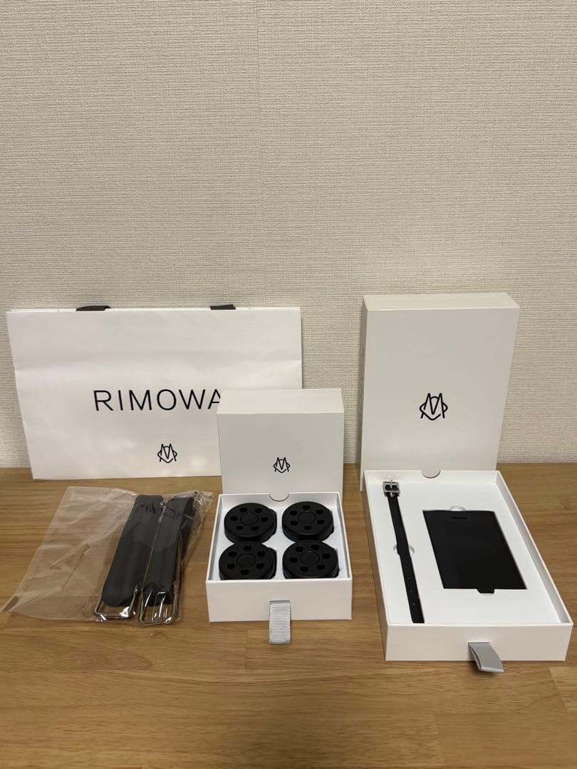 【新品】RIMOA リモア　クラシック ハンドル　キャスター　ネームタグ