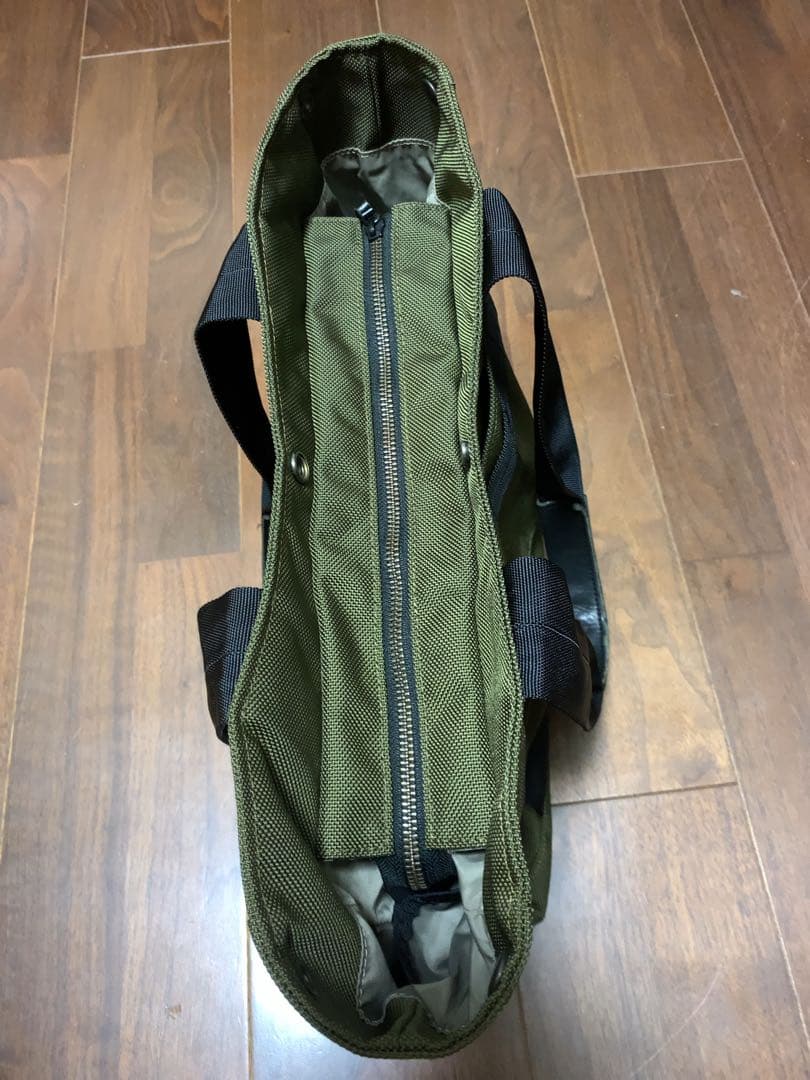 本日限り限定値下げ中！ 【美品】カワニシカバン セイフビー カーキ トートバッグ