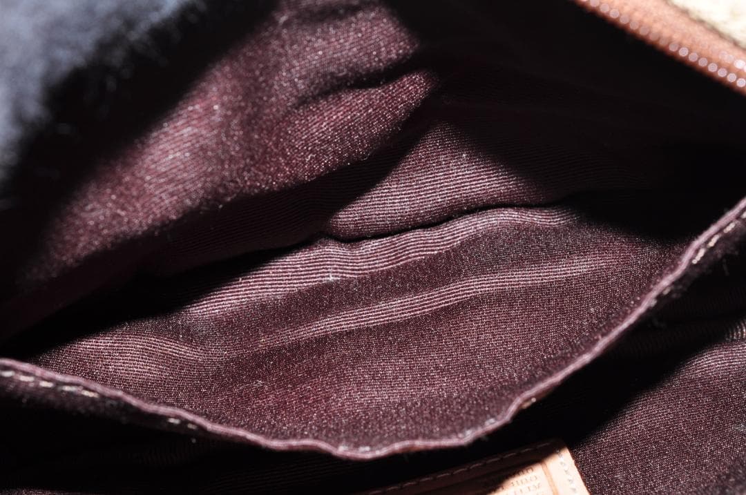 未使用 COACH コーチ シグネチャー ボディバッグ 箱、保存袋付き