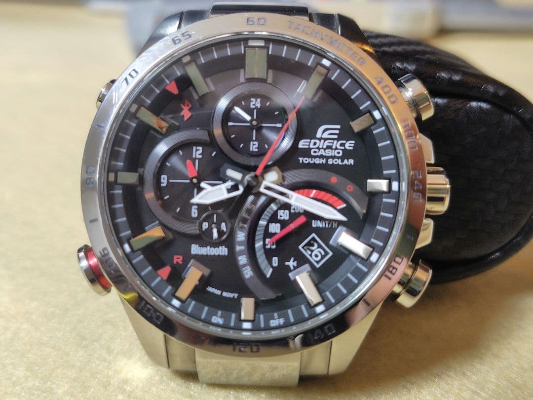 EDIFICE Tough Solar Bluetooth クロノグラフ