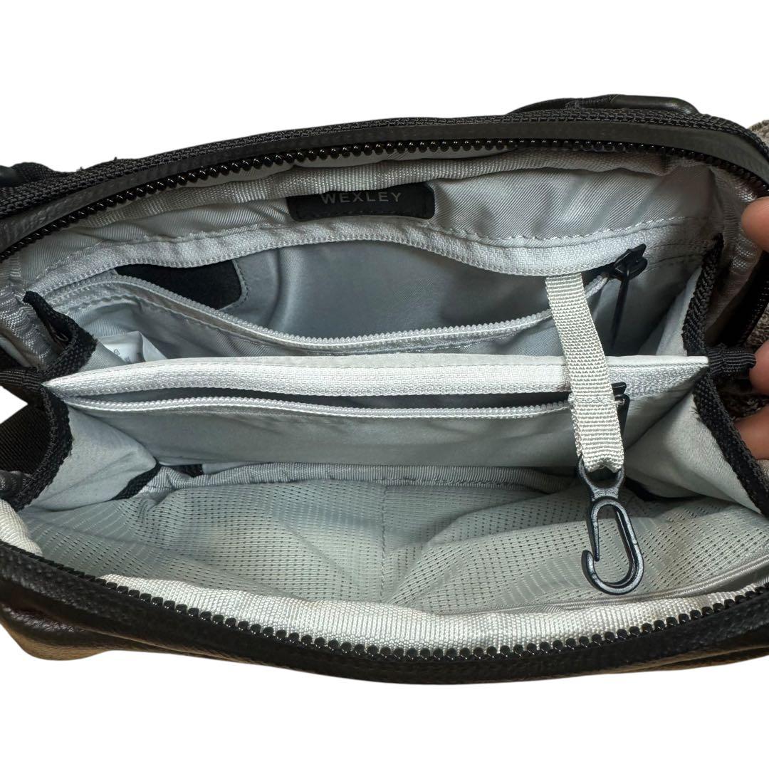 美品✨　WEXLEY　4WAY SLING PACK 　日本限定　2024AW