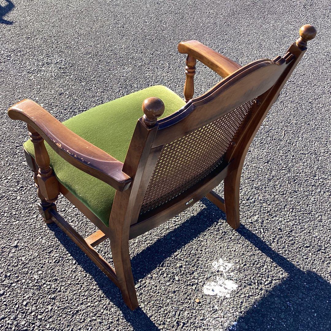 千葉県鴨川発　④オールドカリモク　Karimoku　チェア　肘掛け付き