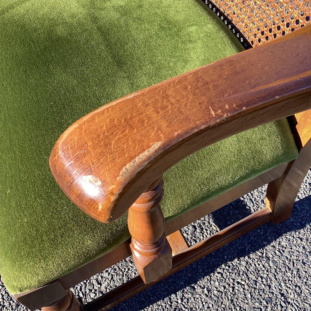 千葉県鴨川発　④オールドカリモク　Karimoku　チェア　肘掛け付き